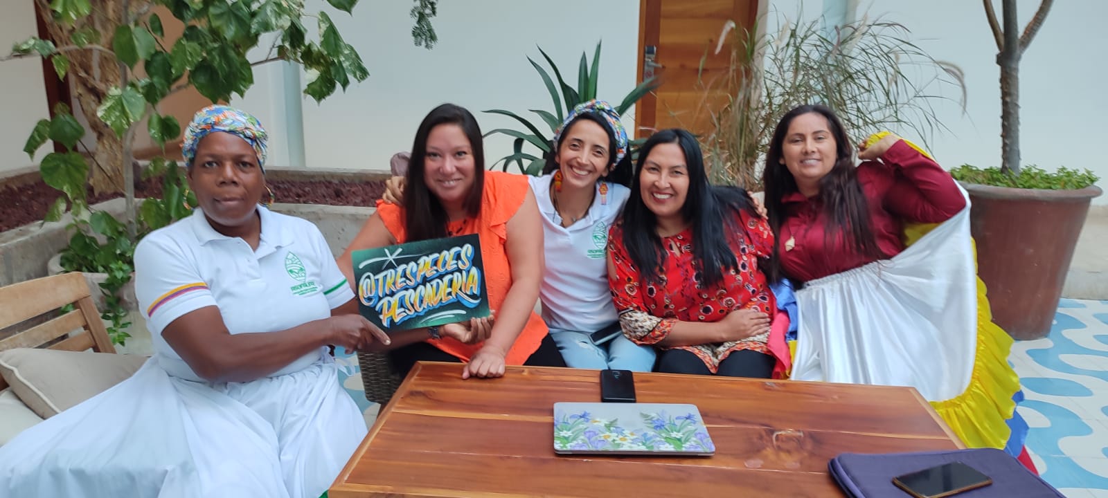 Opinión: ¿Qué pasa cuando empoderamos a las mujeres de los océanos en Latinoamérica?